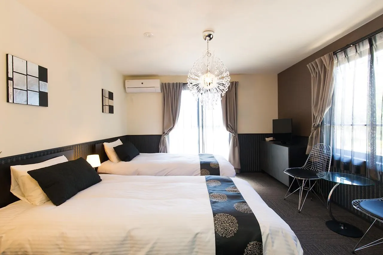 Japaning Hotel Toji Kiotó 2*,